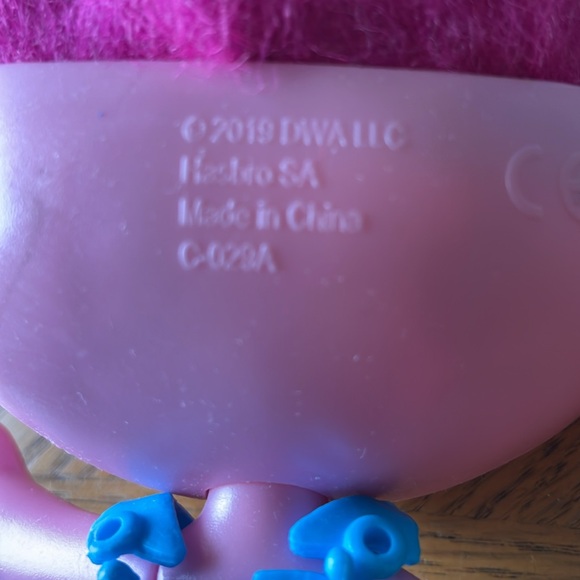 Poppy, Branch, & Guy Diamond Figures by Hasbro 2019 - Picture 8 of 13